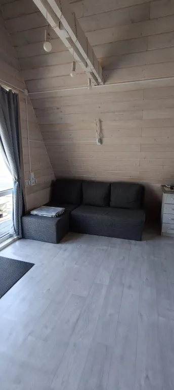 Тpеугольный дом A-frаmе с видом на море