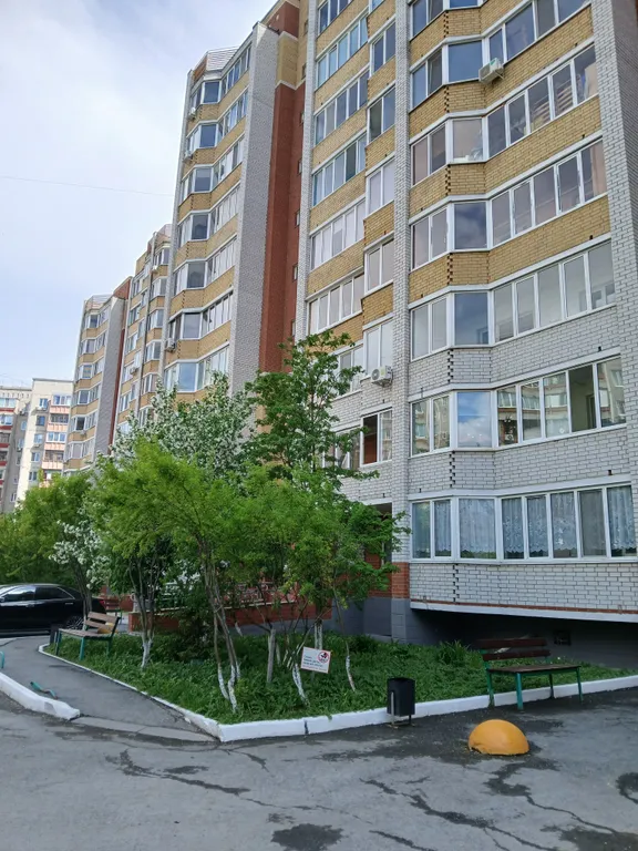Квартира Однакомнатная квартира недаеко от ТЦ Арсиб — Тюмень