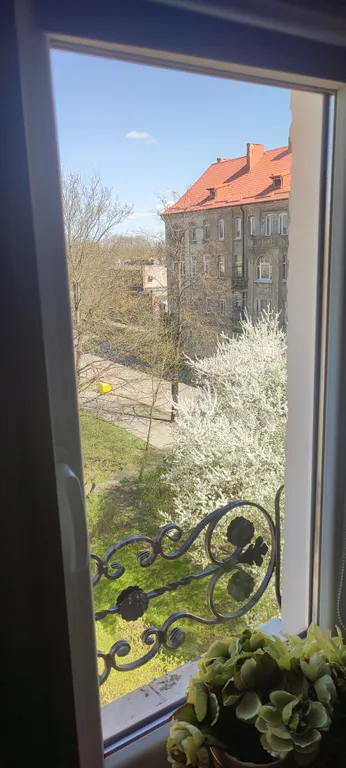 Двухкомнатная квартира около части и автовокзала