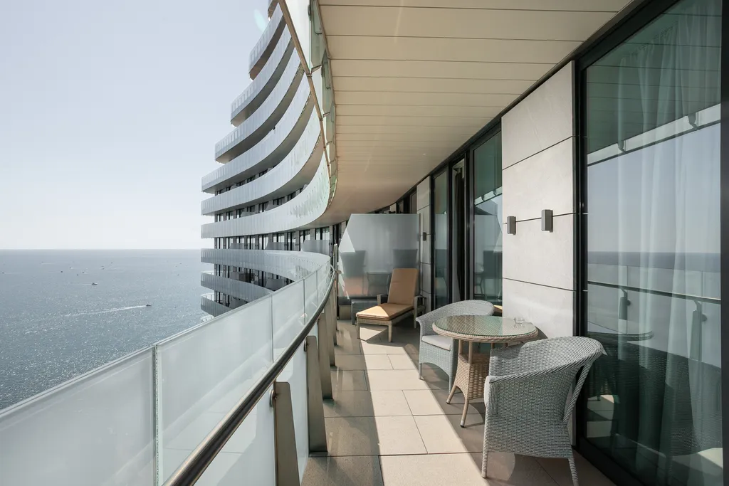 Апартаменты Гранд Карат с видом на море, СПА, бассейном