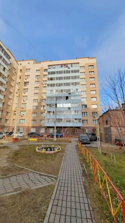 Квартира Светлая и комфортная квартира в микрорайоне северный — Красноярск