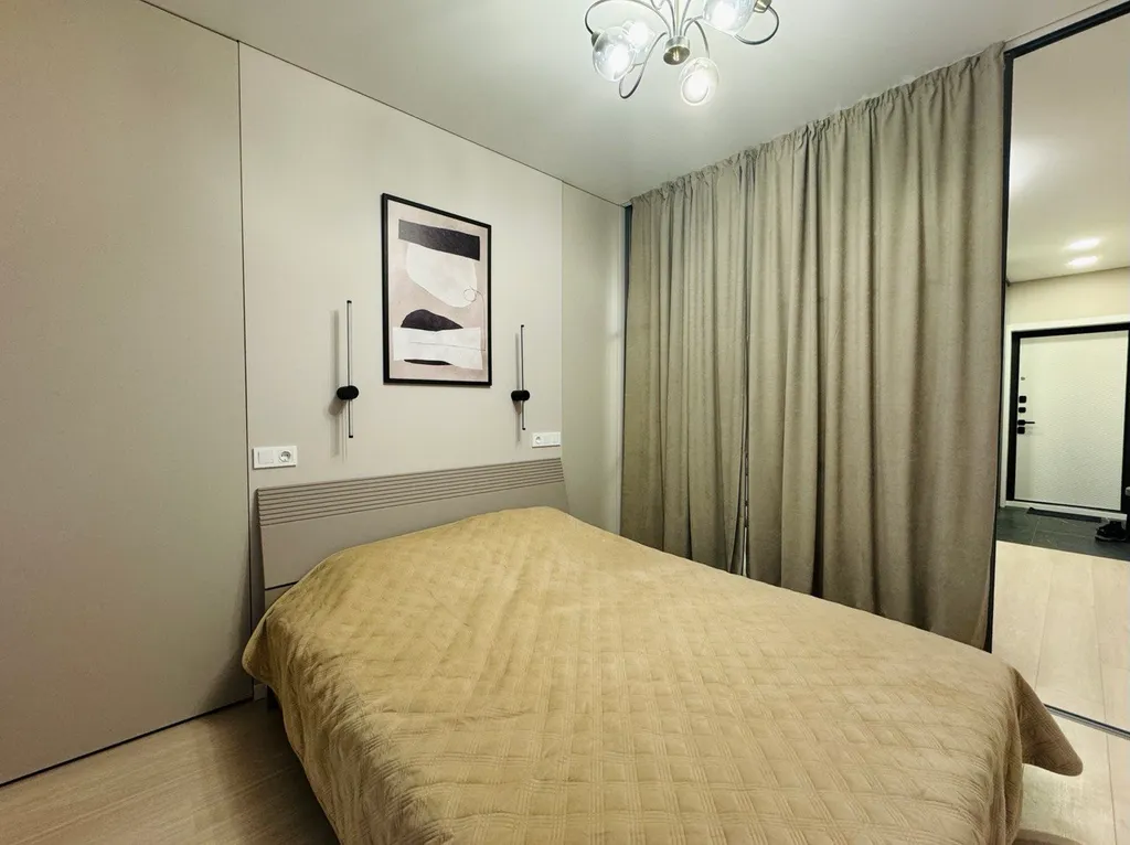 Изысканный апартамент с видом на парк Челюскинцев