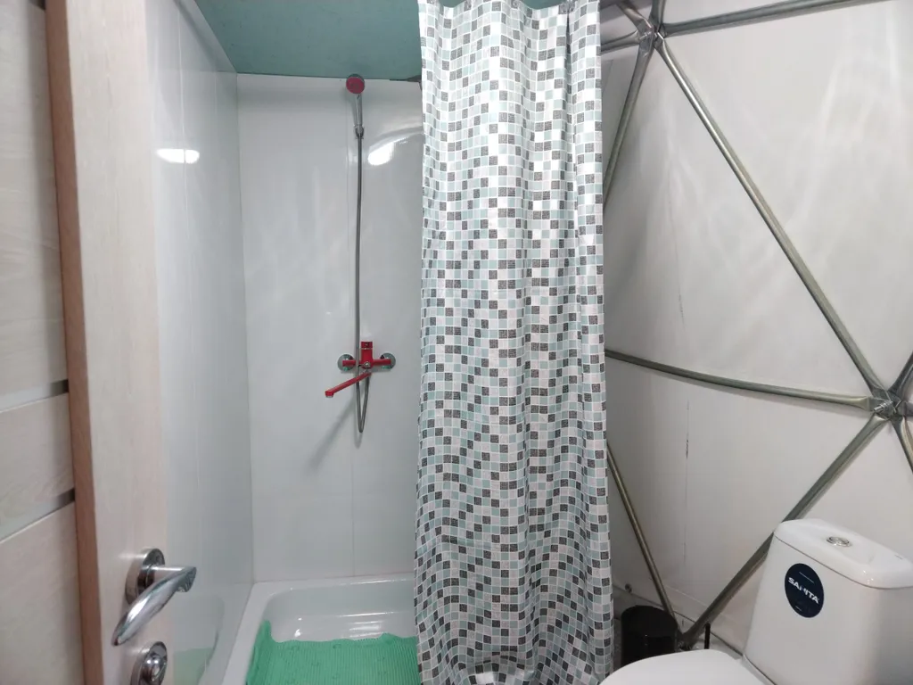 Глэмпинг Скала