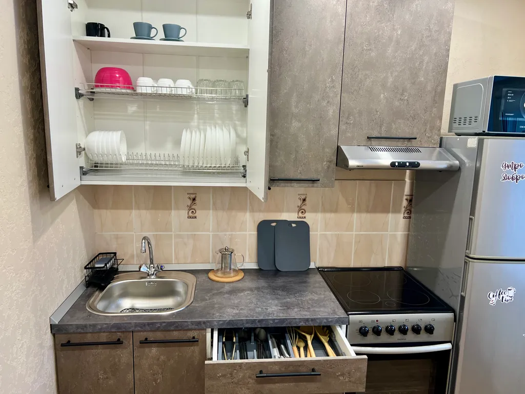 Квартира 2-комнатная Квартира — Кировск