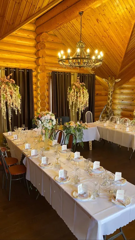 Коттедж с бассейном