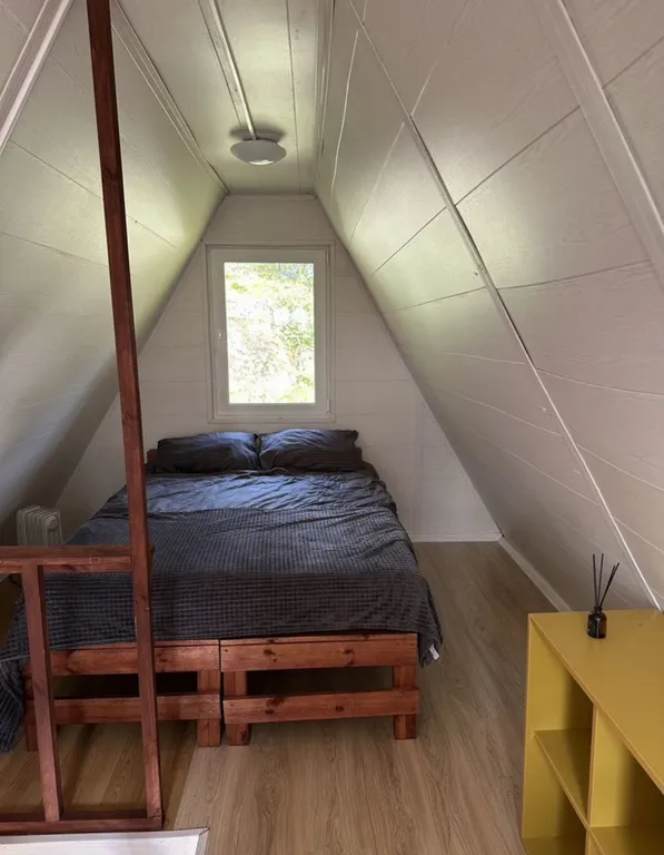 Дом на озере