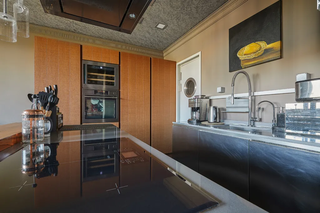 Двухэтажные апартаменты Лофт