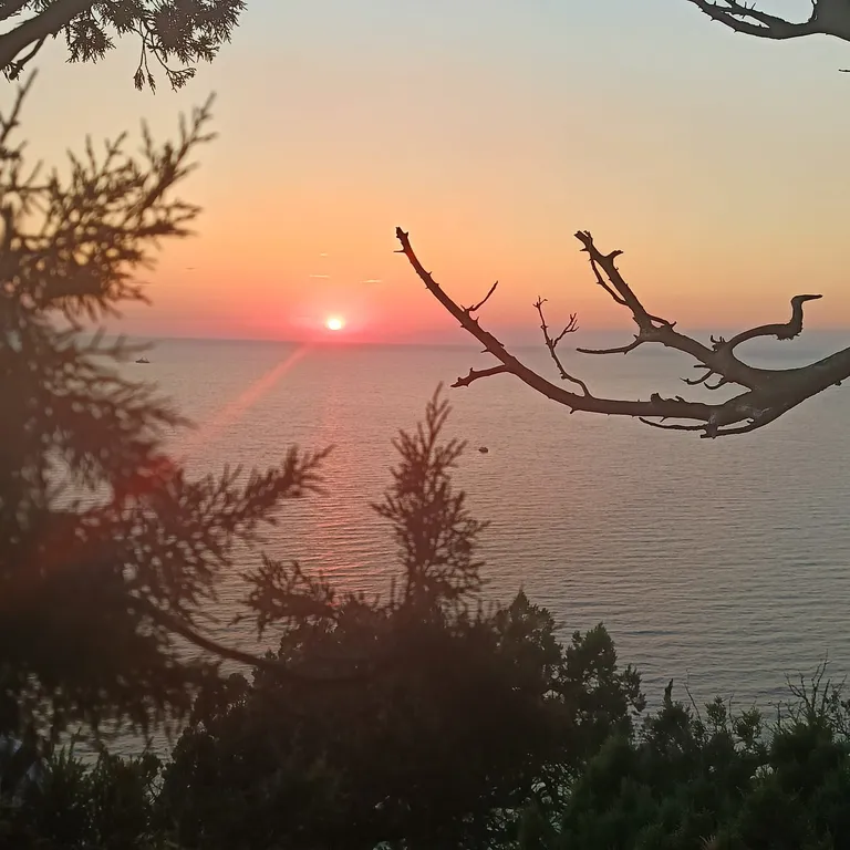 Квартира в Долине Сукко, 5 бассейнов на территории, качели на балконе