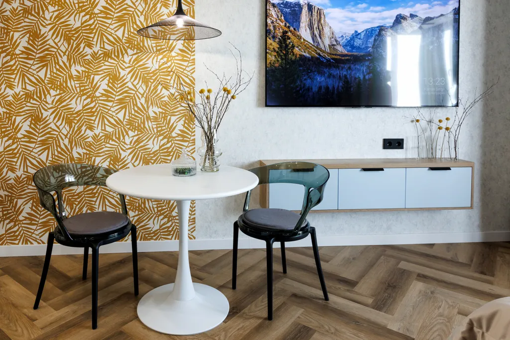 Relax view c залипательным ночным видом у легендарного ледокола ангара