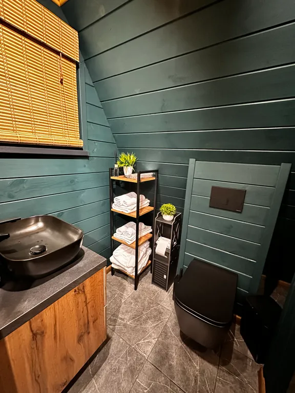 Darhaus домик с чаном в лесу