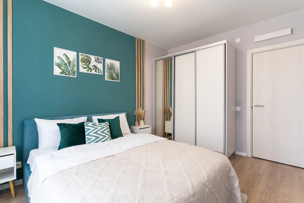 Квартира Стильная евротрёшка с двумя спальнями — аренда посуточно в Екатеринбург