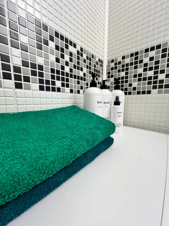 Светлая просторная теплая квартира с новым ремонтом