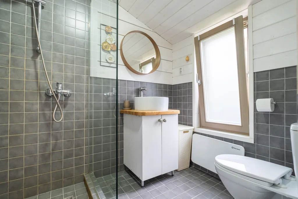 Цветочный домик с камином