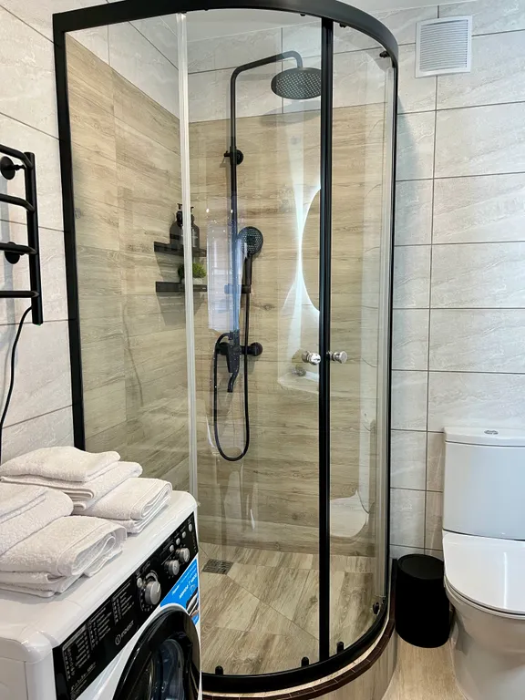 Светлая, теплая, просторная, уютная квартира в самом центре поселка