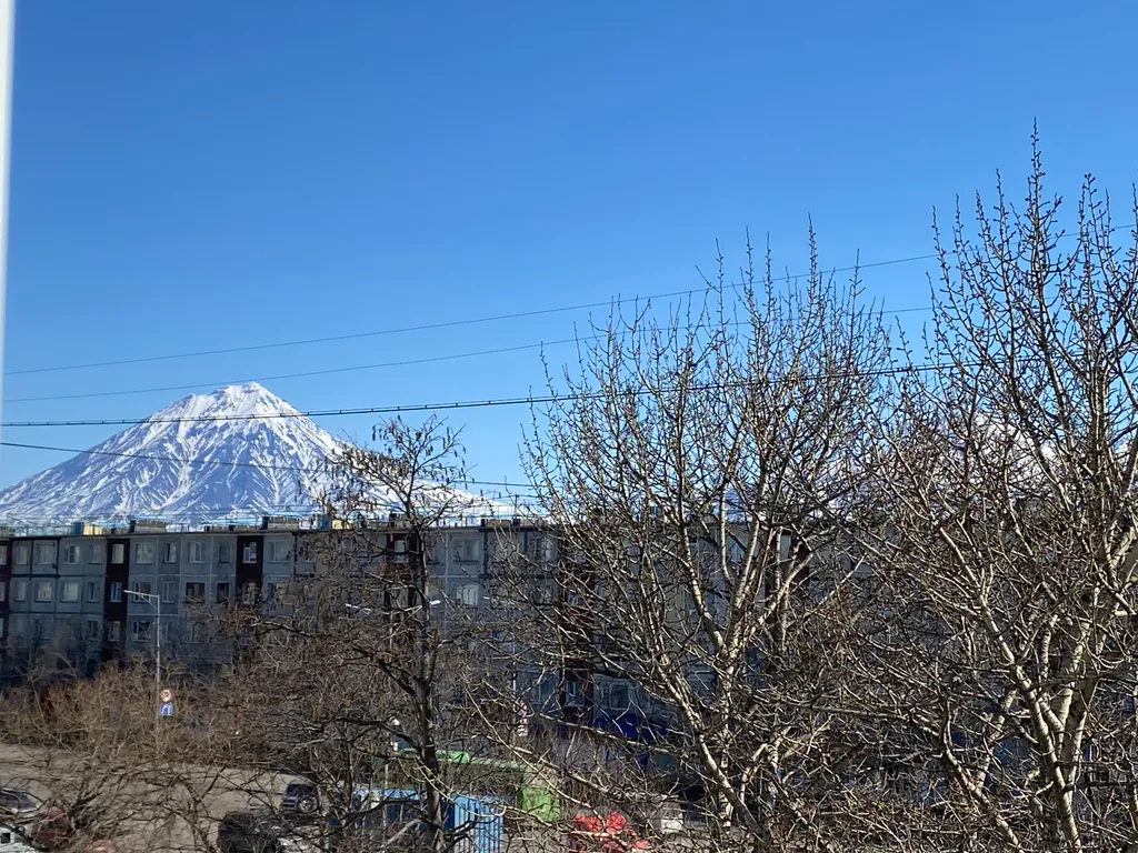 Уютная студия с видом на вулкан