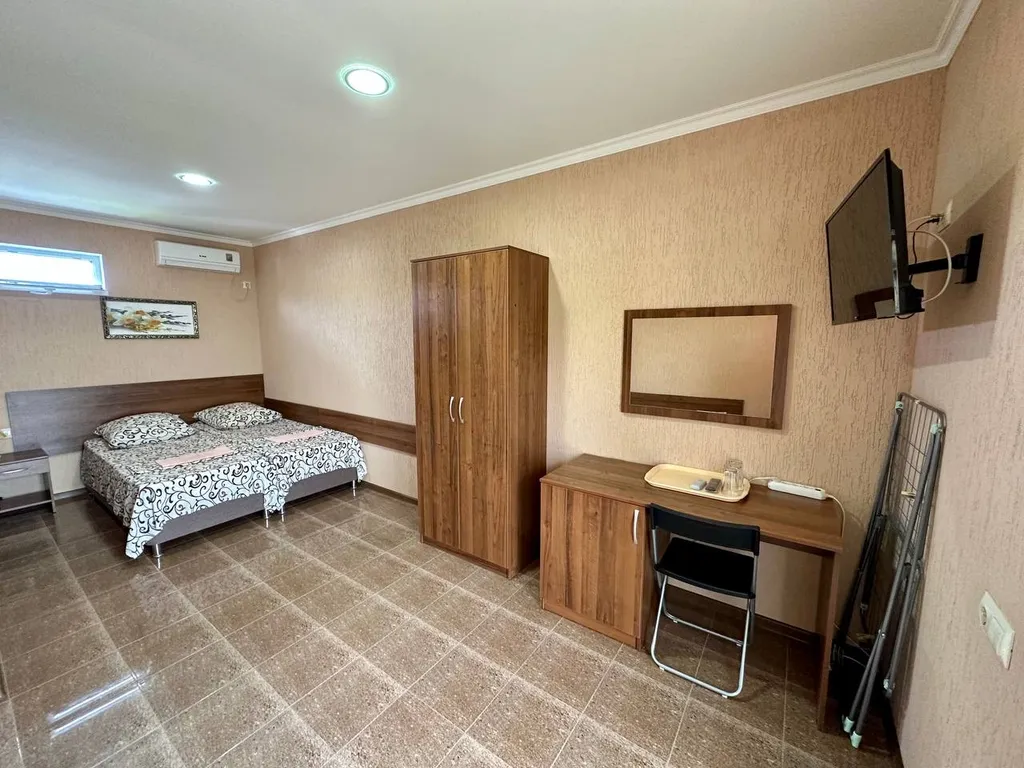 Квартира Трехместный стандарт в домовладении Кубанское лето — аренда посуточно в Голубицкая