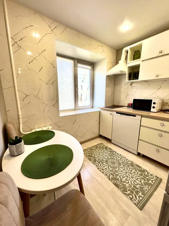 Красивая трехкомнатная квартира в самом центре