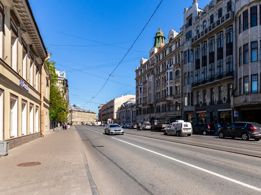 Апартaмeнт c террасой в 5 минутах от Петропавловской крепости