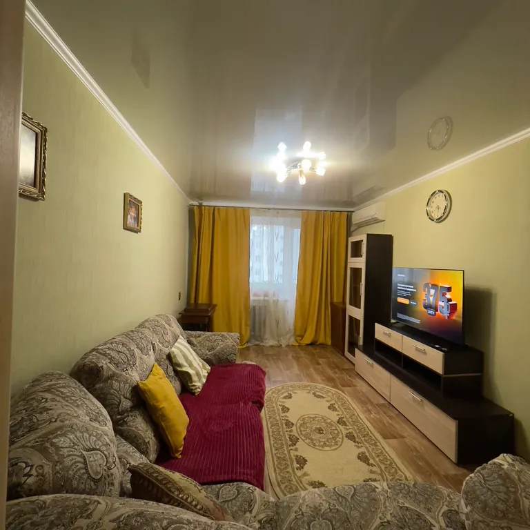 Семейная квартира у вокзала — аренда посуточно в Омск