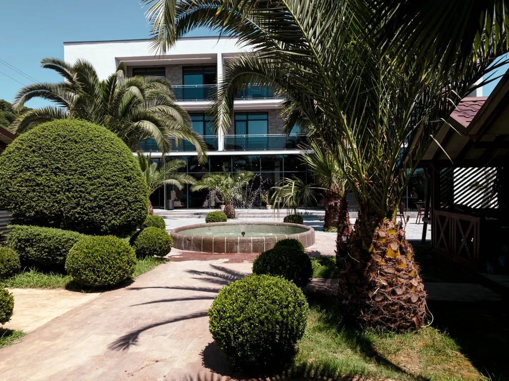 3-комнатная Квартира — аренда посуточно в Лдзаа