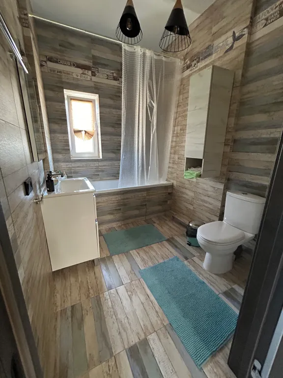 Уютный дом с шикарным видом на море и горы