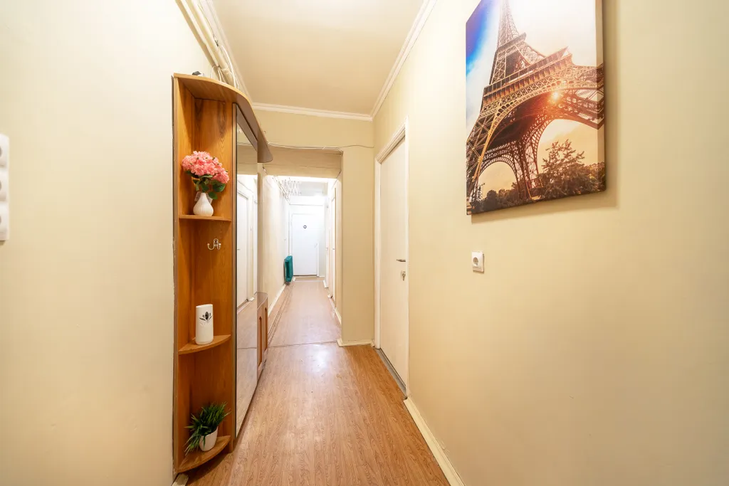 Просторная 3х комнатная квартира возле набережной