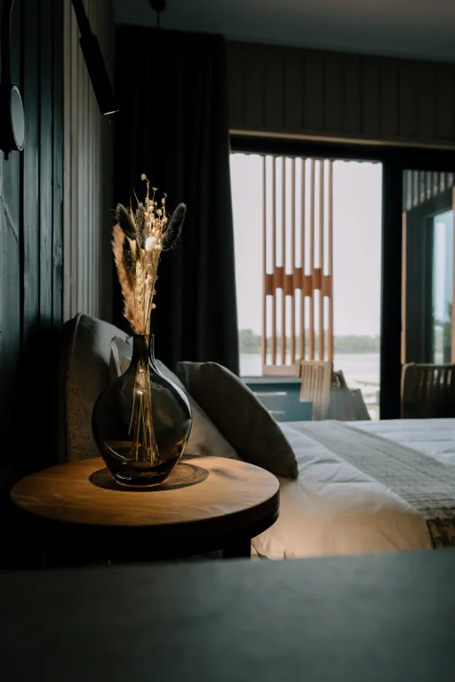 Коттедж Дом у Озера с панорамным видом, баней и чаном — Осташёво