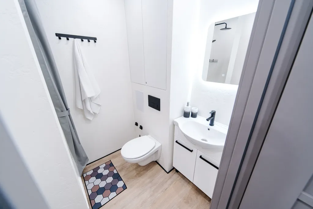 Чистая уютная студия в центре, заселение до 23-00