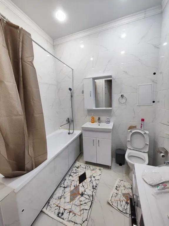 Евродвушка около ботанического сада