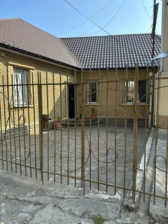 Дом для большой семьи в самом  сердце Ялты