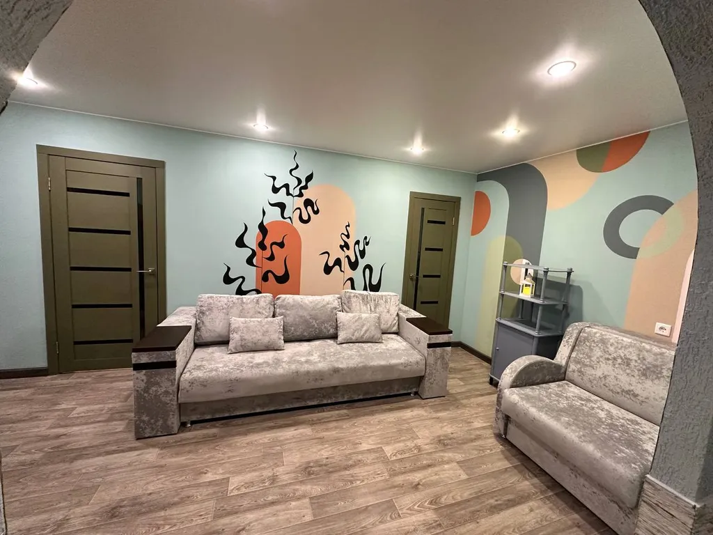 Двухкомнатная квартира у Кремля — аренда посуточно в Псков