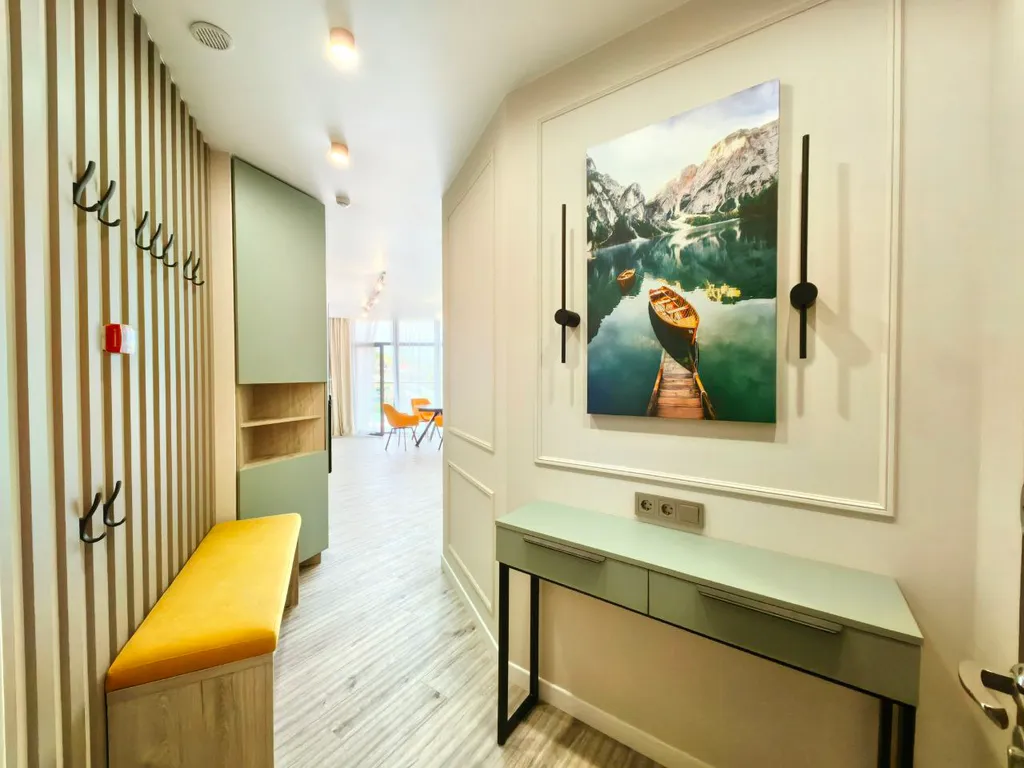 Дизайнерские апартаменты с видом на горы и море