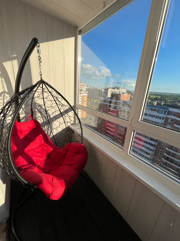 Квартира на высоком 13 этаже, идеальная для туристов и гостей города