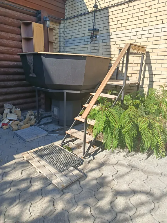 Отдельный дом с бассейном, мангальной зоной и купелью