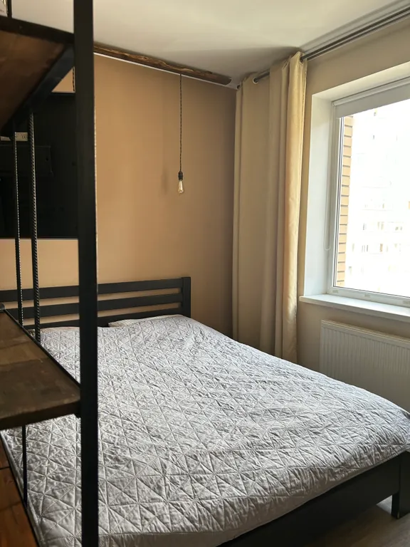 Однокомнатная квартира с угловой ванной и кондиционером