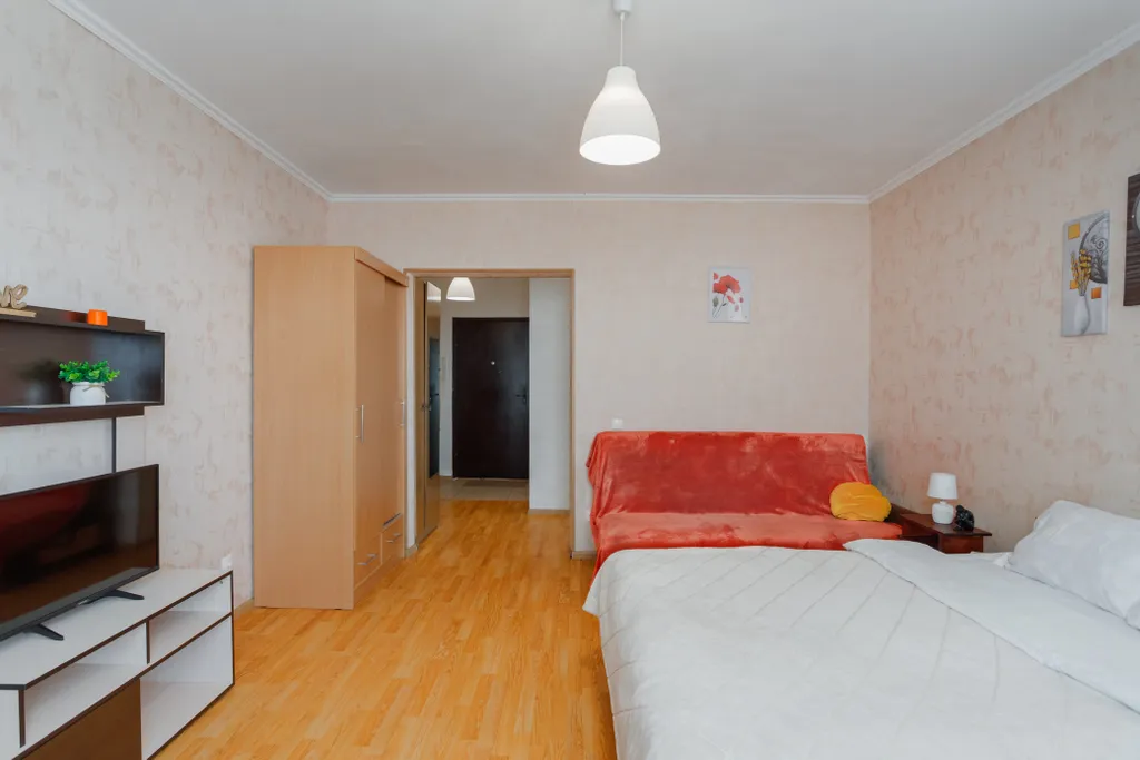 Большая квартира с отдельной кухней