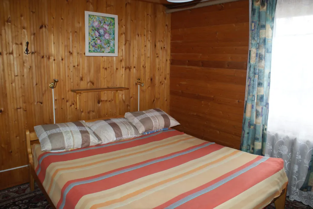 Коттедж меж двух озер