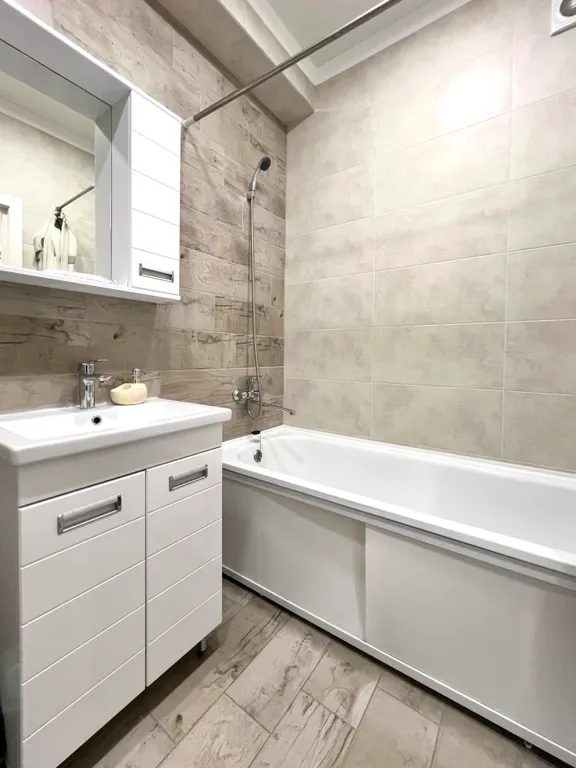 Просторная однокомнатная в новостройке в престижном районе