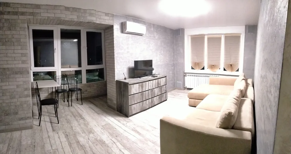 Квартира с панорамным видом на море и город в центральном районе — аренда посуточно в Мариуполь