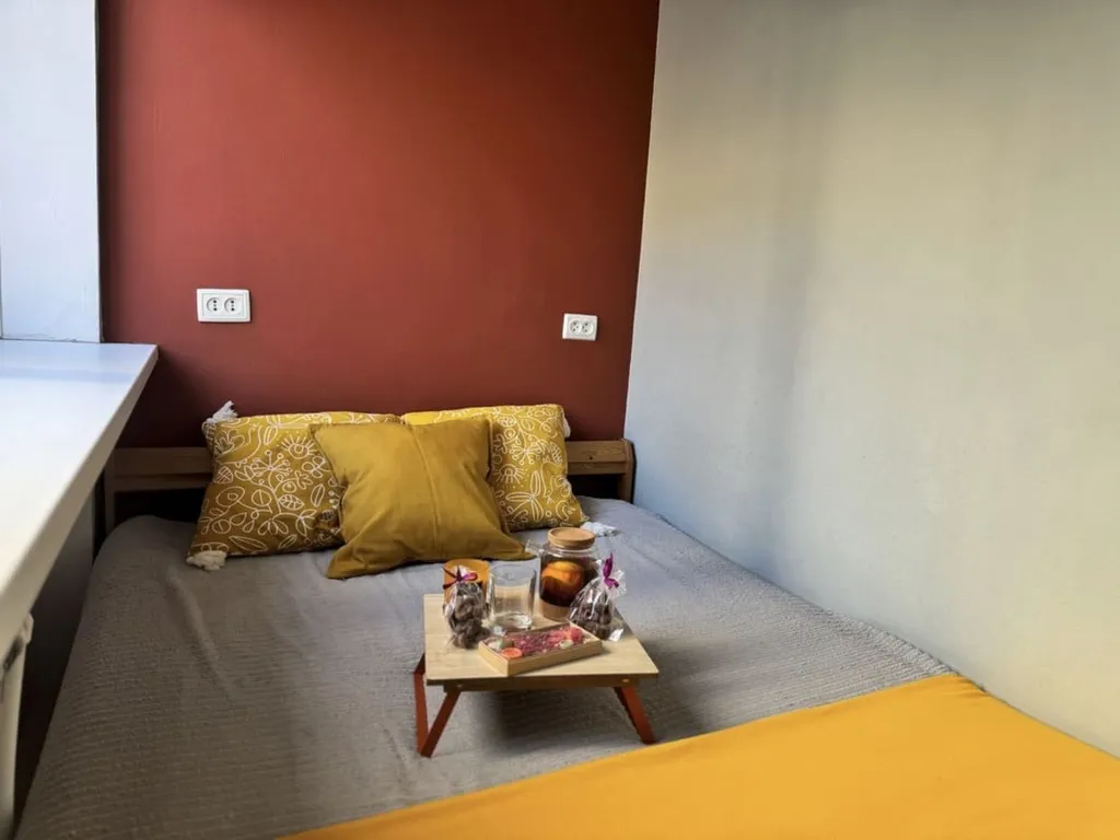 Светлая студия на 4х гостей