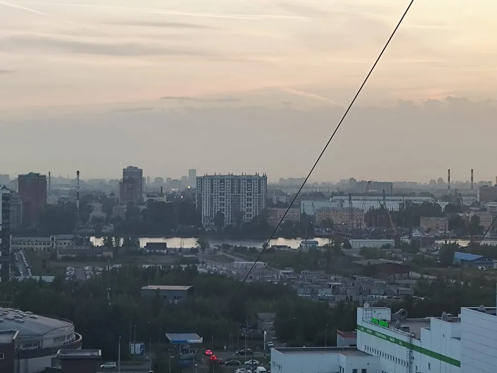 Квартира Квартира Взгляд с высоты Авроры на Неву — Санкт-Петербург