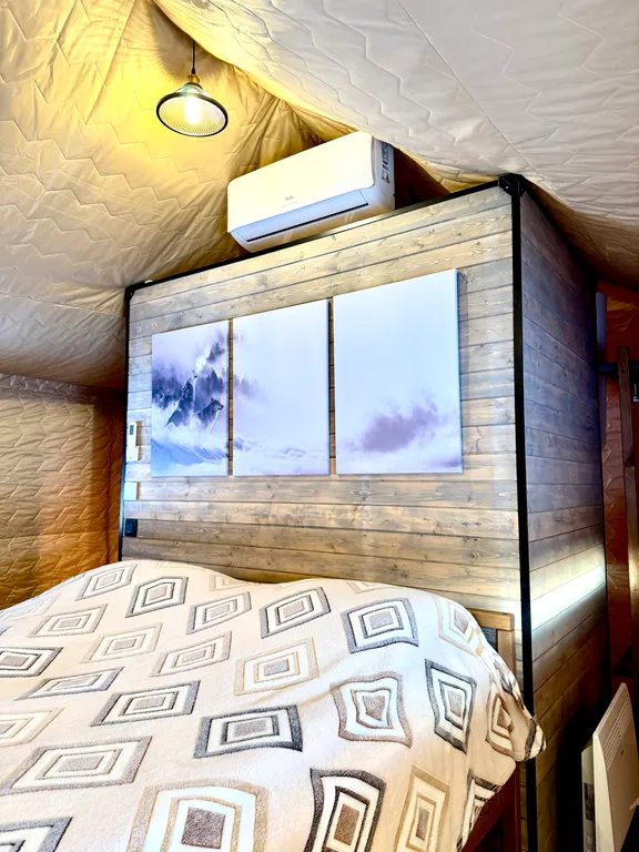 Домик-шатер