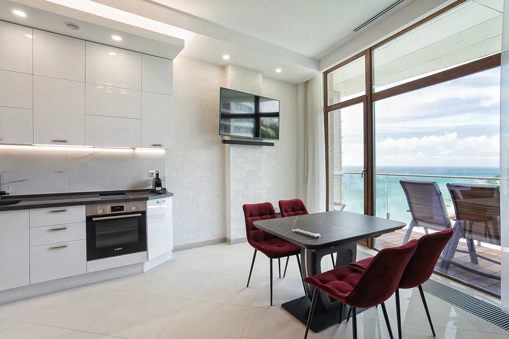 Квартира с видом на море