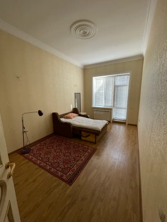 Квартира Большая квартира в центре — Махачкала