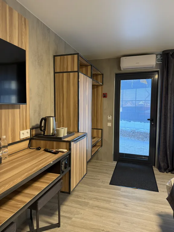 Стандарт с большой кроватью и дополнительным местом