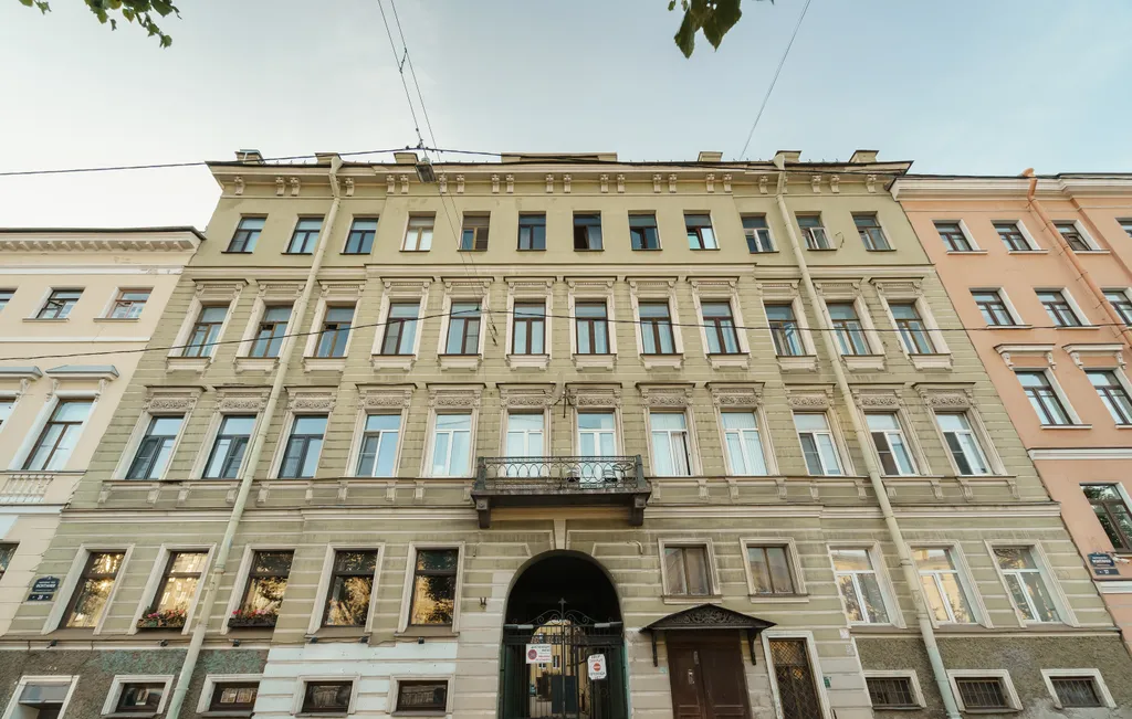 Квартира Дизайнерские апартаменты с камином в самом центре — Санкт-Петербург