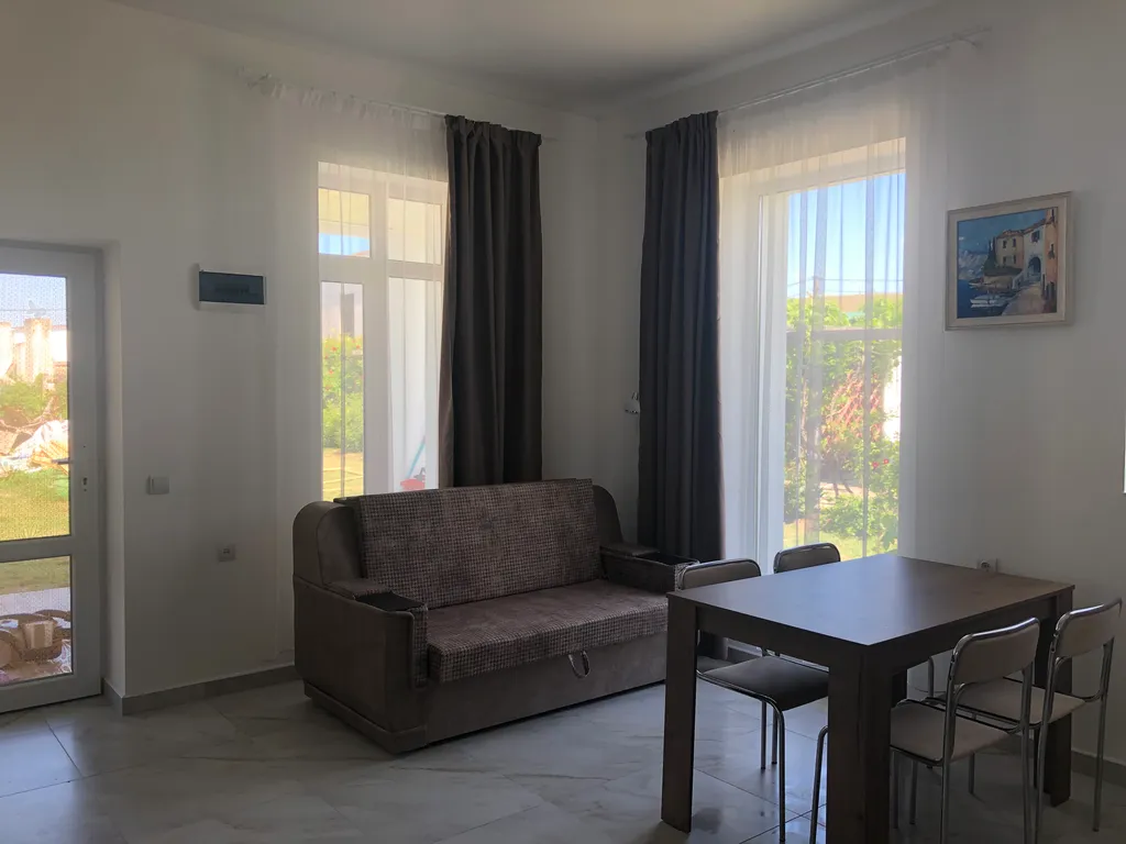 Квартира Уютная квартира у моря — Новоотрадное