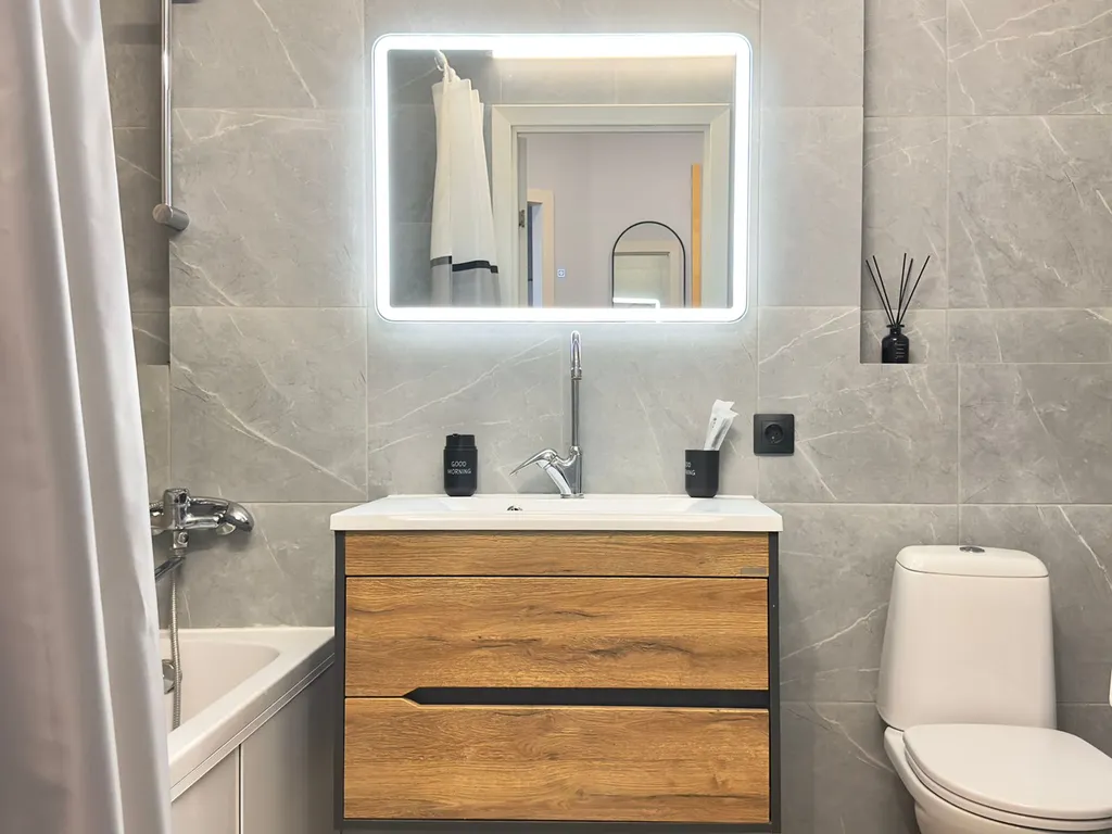 Современная квартира рядом с центром и ЖД вокзалом Пермь 2