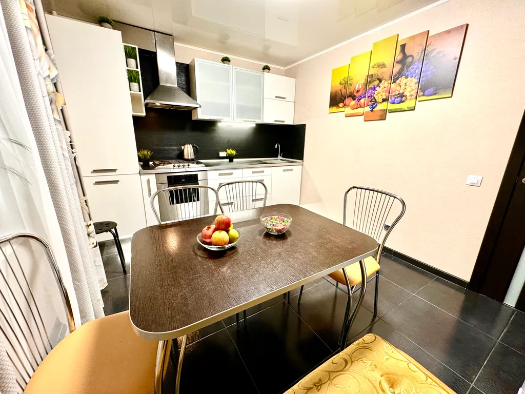 Уютная квартира рядом с набережной р. Волги