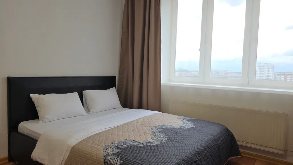 Тут хорошо на Островского